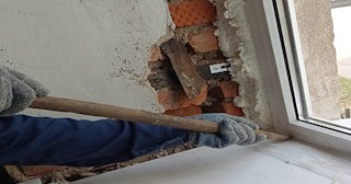 Демонтаж оконных откосов по выгодной цене от 528 руб. в Лянторе - Сварной-Лнт