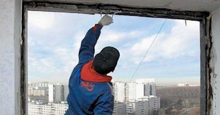 Демонтаж остекления балкона в Лянторе - цена от 580 руб. - Сварной-Лнт